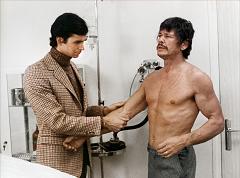 Quelqu'un derrière la porte - avec Anthony Perkins et Charles Bronson (1971) Nicolas Gessner - Image 2